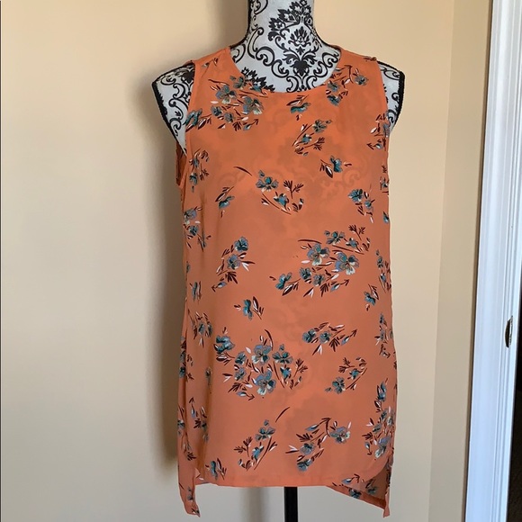 Philosophy Tops - Philosophy elegant sleeveless top.